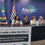 Neca participa de debate sobre políticas públicas para crianças e adolescentes e suas famílias